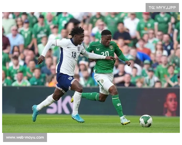 赖斯社区回访推动公益球场捐赠第七站助力东伦敦贫民区体育发展